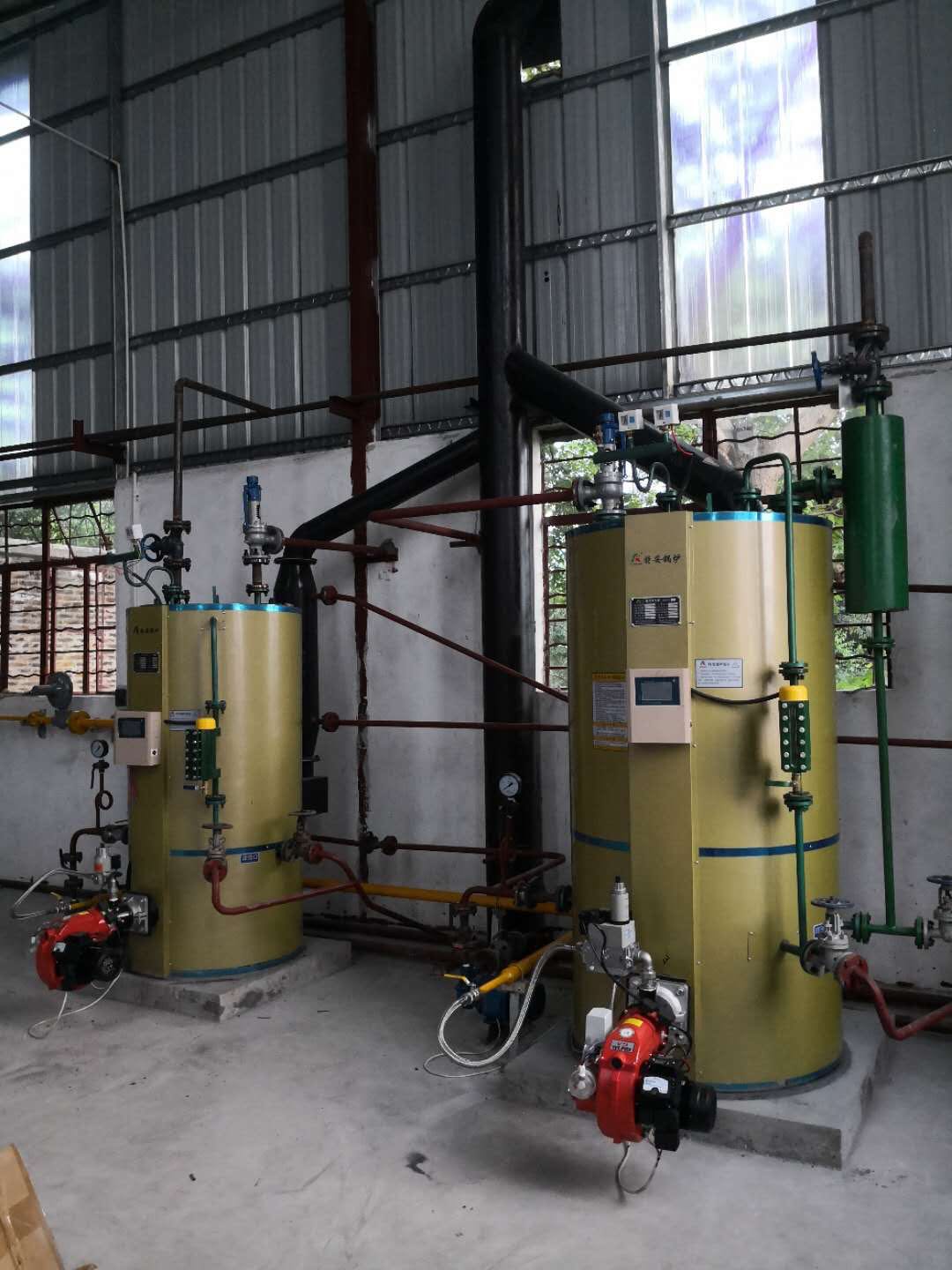 信佳管業(yè)2臺500kg燃氣爐工程案例（2）.jpg